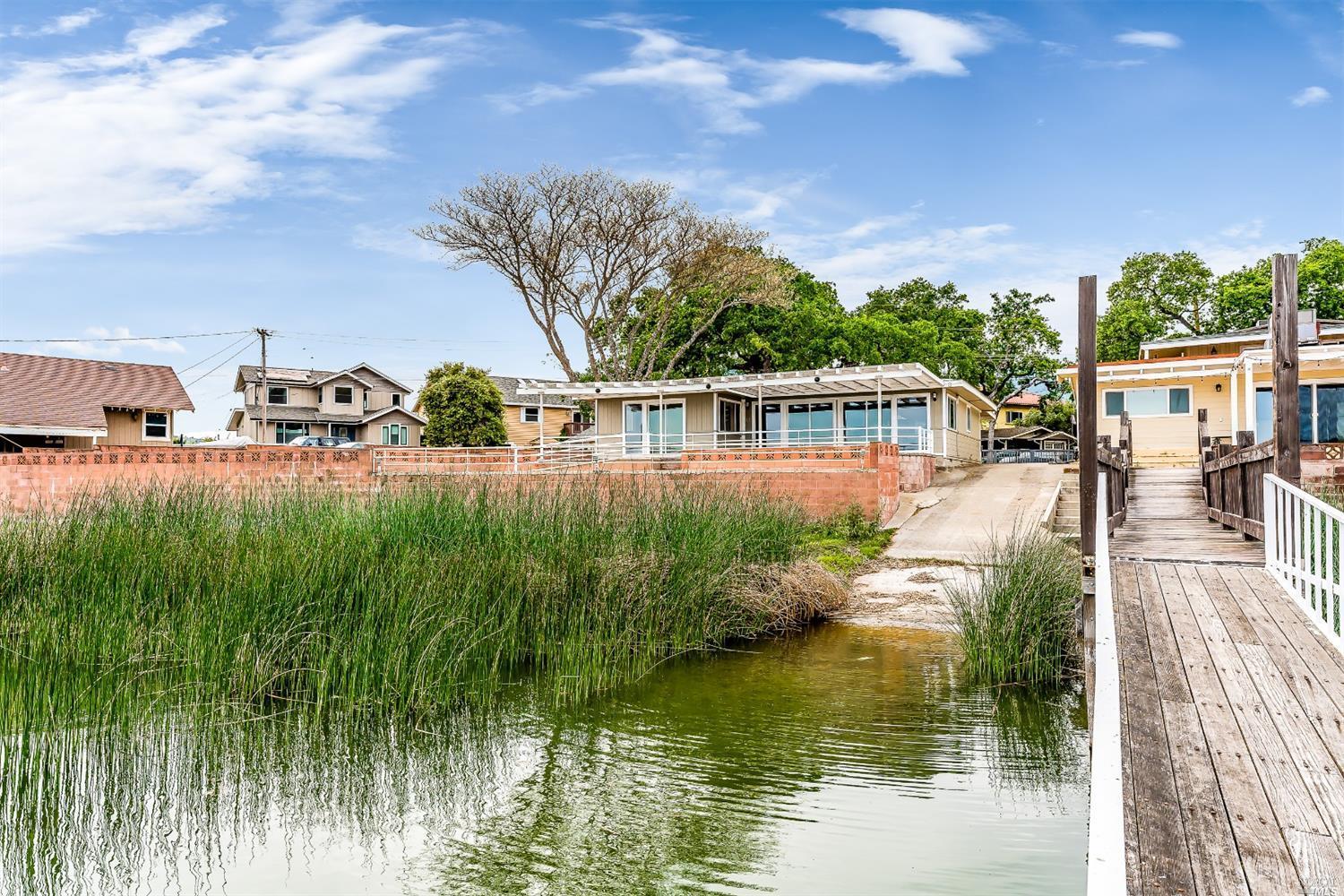 3930 Oak Drive  Clearlake CA 95422 photo