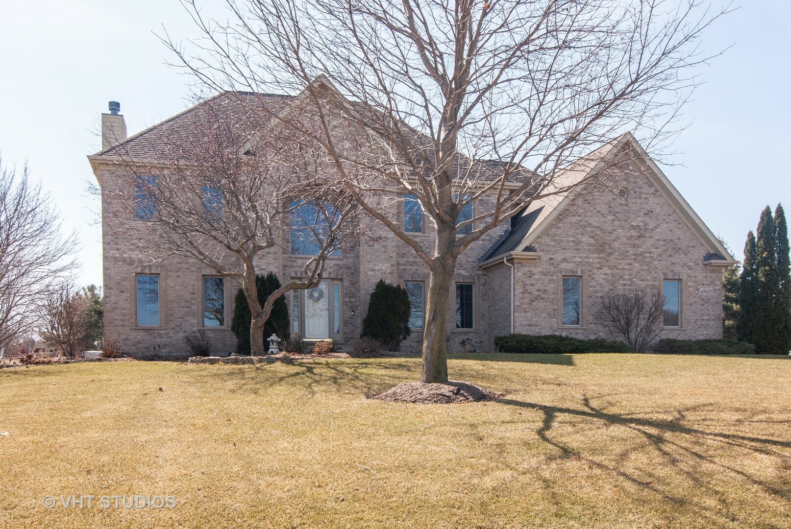 Property Photo:  40W675 Stonebriar Lane  IL 60124 