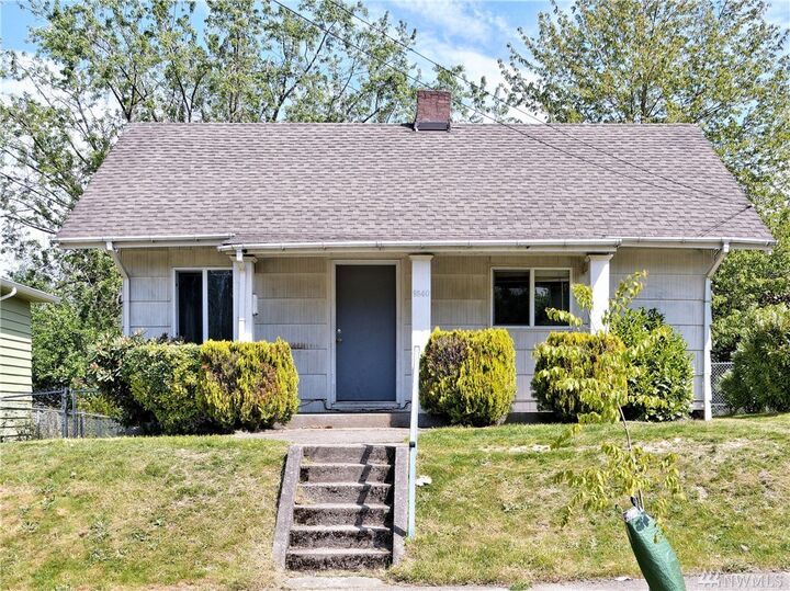 9340 53rd Ave S  Seattle WA 98118 photo