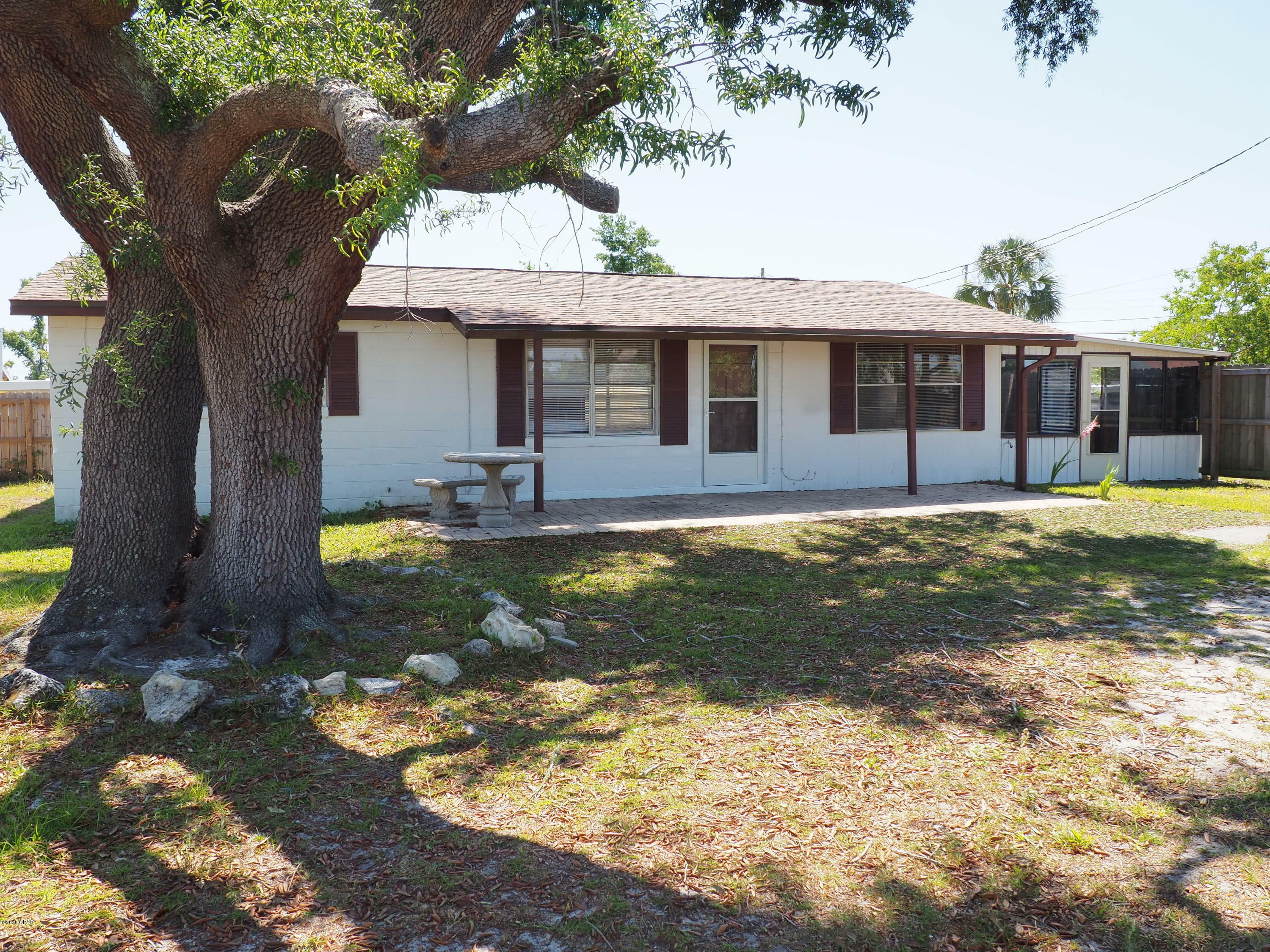 Property Photo:  5803 N Lakewood Drive  FL 32404 