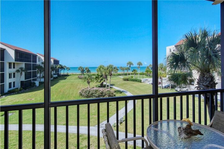 Property Photo:  1935 Gulf Of Mexico Drive G7-303  FL 34228 