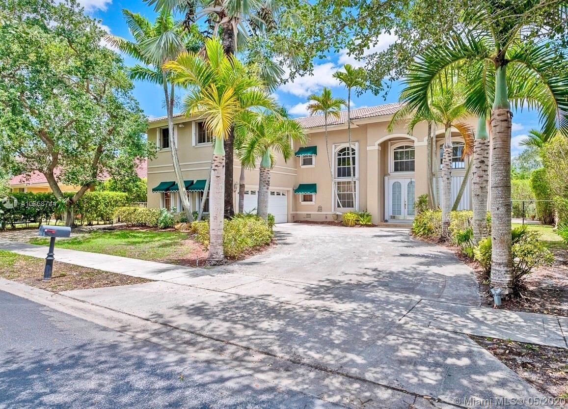 Property Photo: 16009 NW 82nd Pl FL 33016