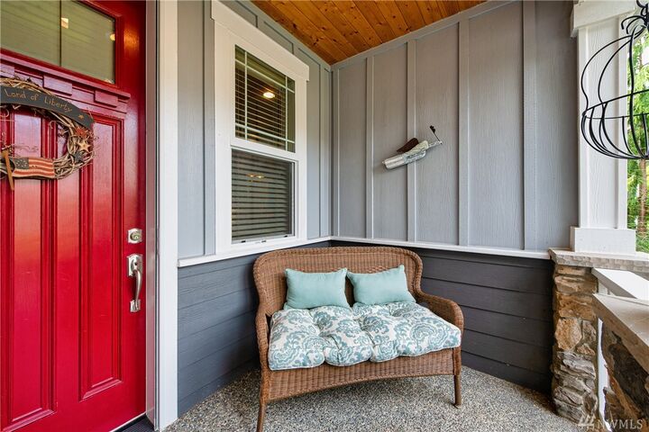 Property Photo:  2709  Fir Crest Boulevard  WA 98221 