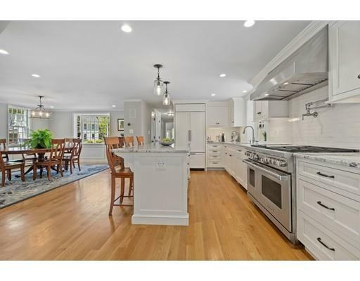 Property Photo: 6 Queen Anne Ln MA 02043