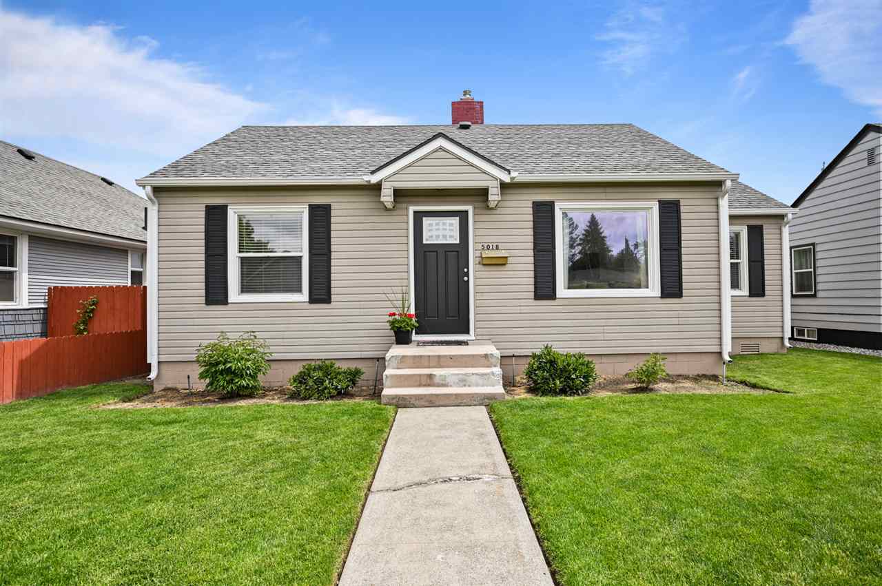 Property Photo:  5018 N Stevens St  WA 99205 