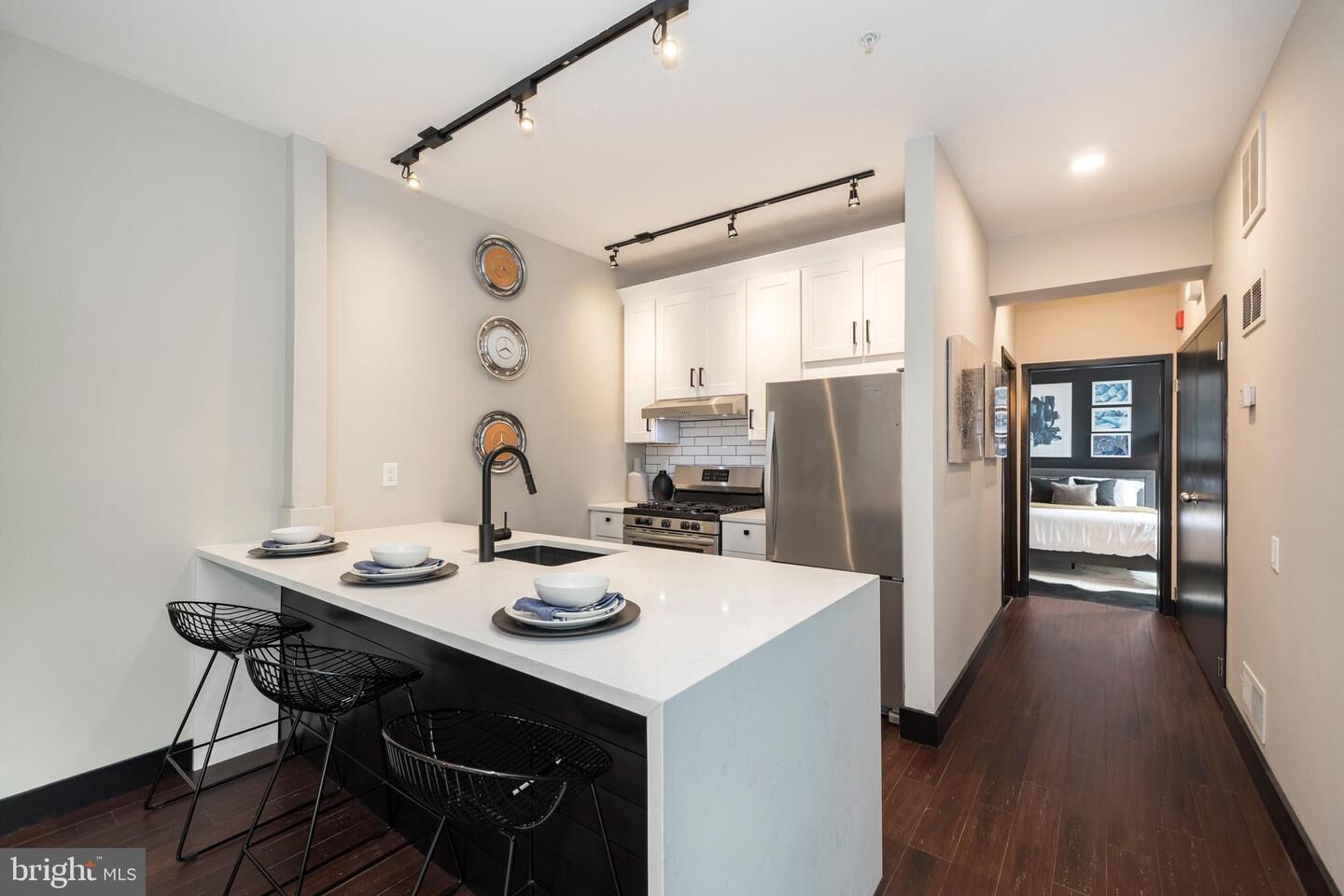 Property Photo:  182 Gay Street 1201  PA 19128 