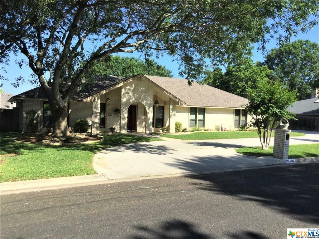 Property Photo:  1908 Elk Trail  TX 76548 