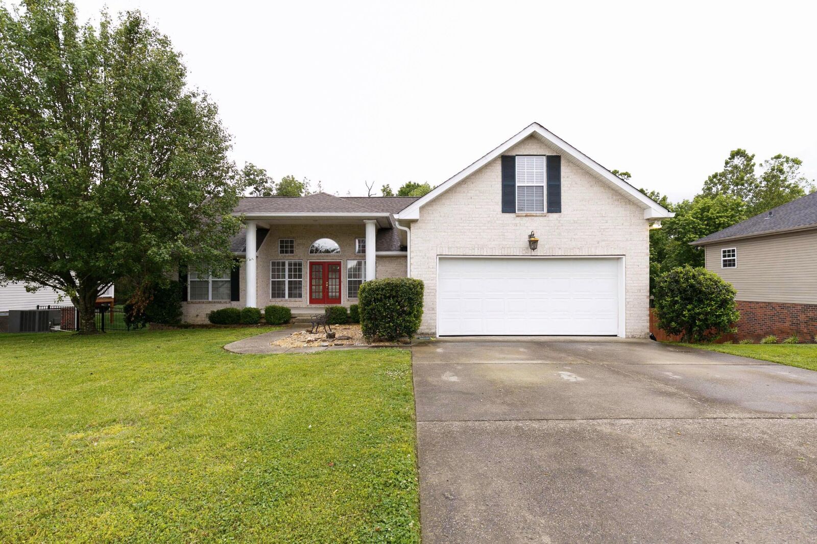 Property Photo: 1003 Secretariat Dr TN 37122