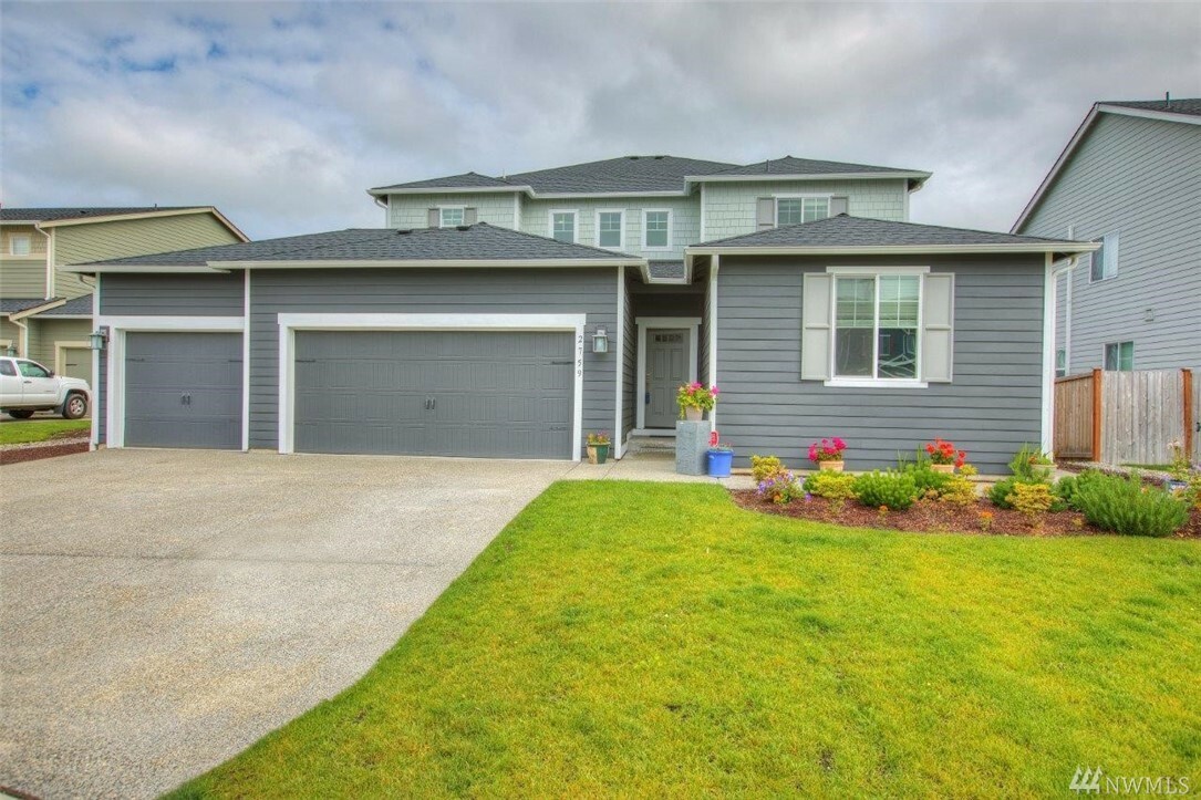 Property Photo:  2759 Christianson Ave  WA 98022 