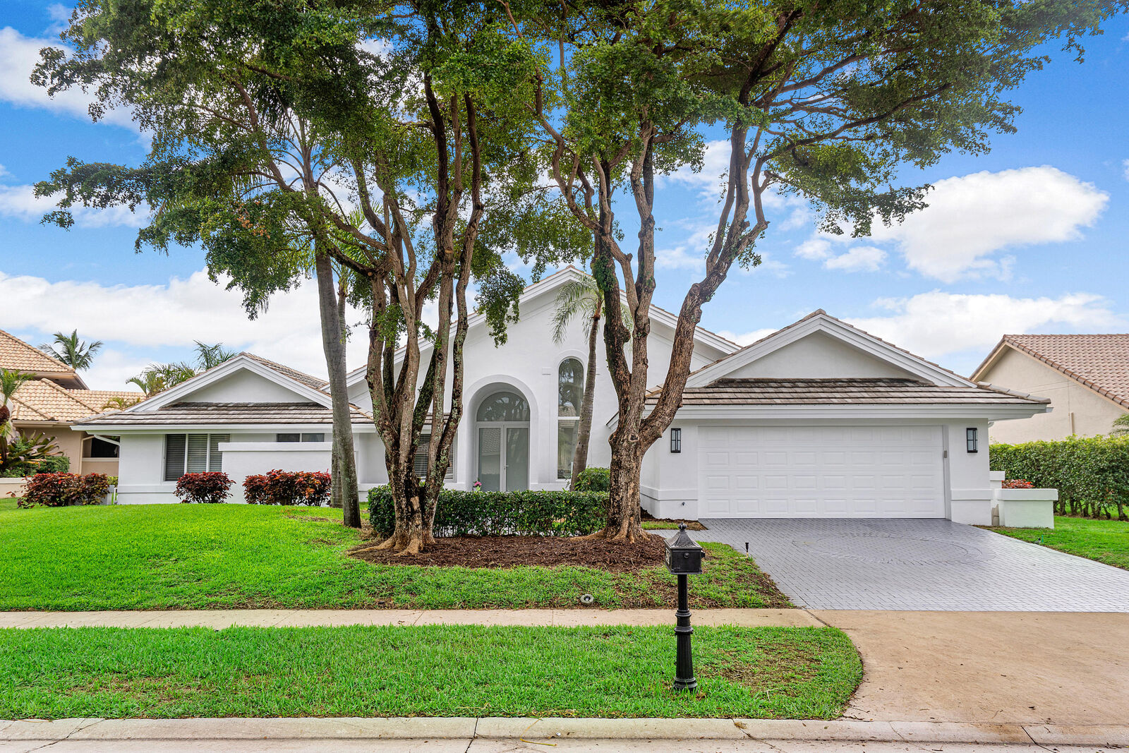 Property Photo:  23414 Savona Court  FL 33433 