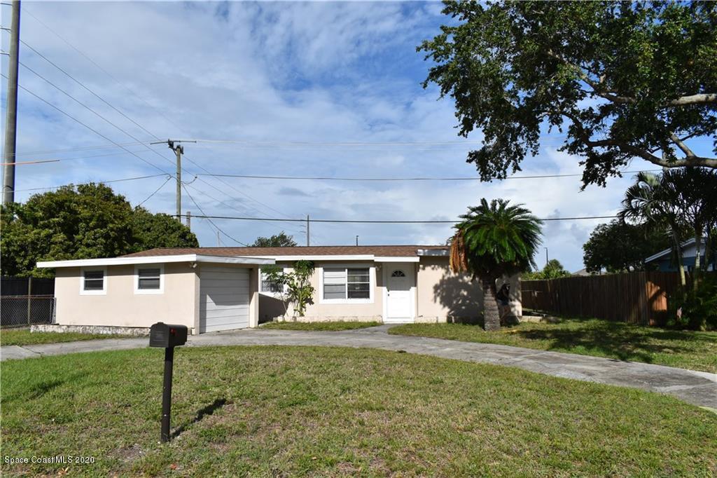 Property Photo: 1309 Breeze Lane FL 32935