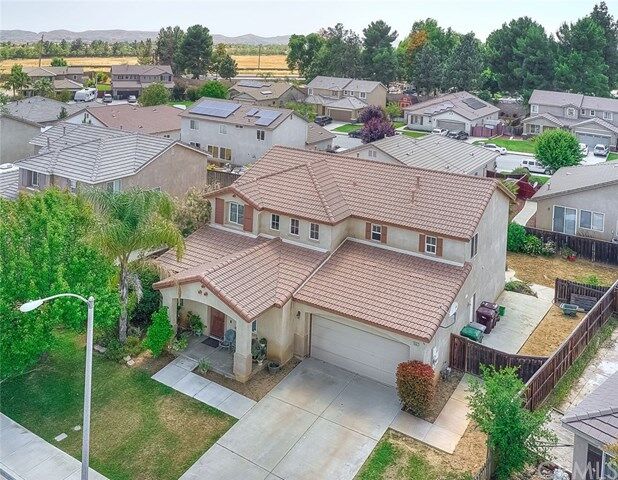 Property Photo:  1695 Cactus Wren Court  CA 92223 