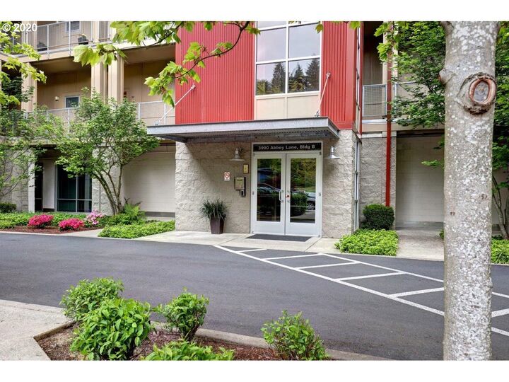 3990 Abbey Ln 402B  Astoria OR 97103 photo