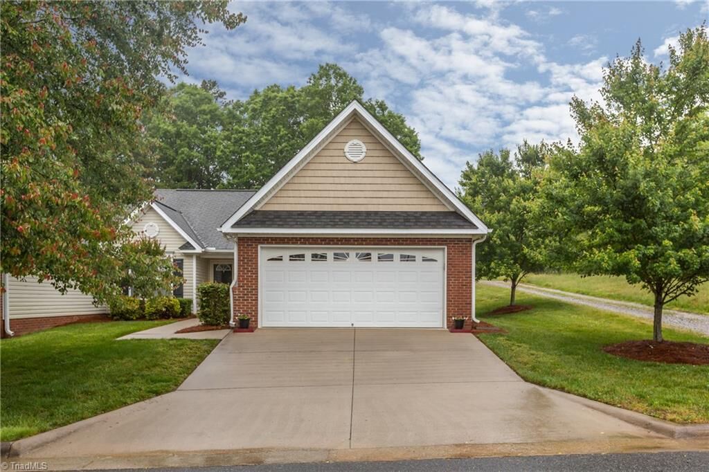 Property Photo:  630 Ansley Way  NC 27265 