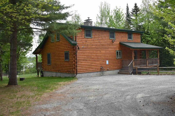 Property Photo:  1259 Pleasant Street  VT 05846 