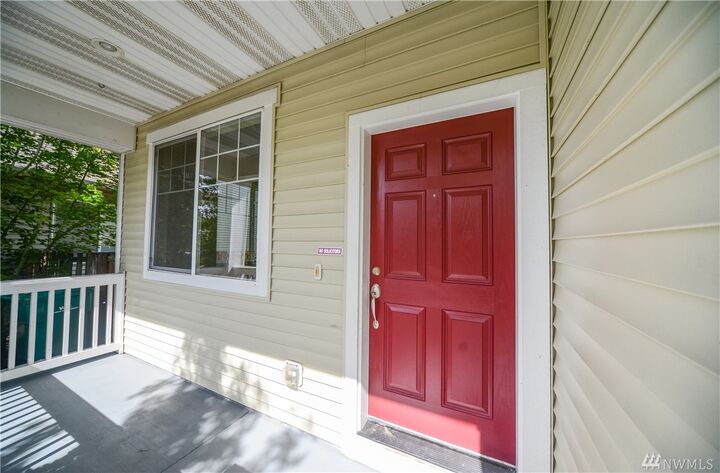 Property Photo:  2607  88th Drive NE  WA 98258 