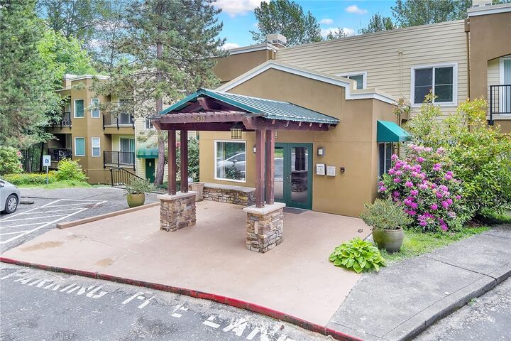 Property Photo:  12439 NE Totem Lake Way 209  WA 98034 