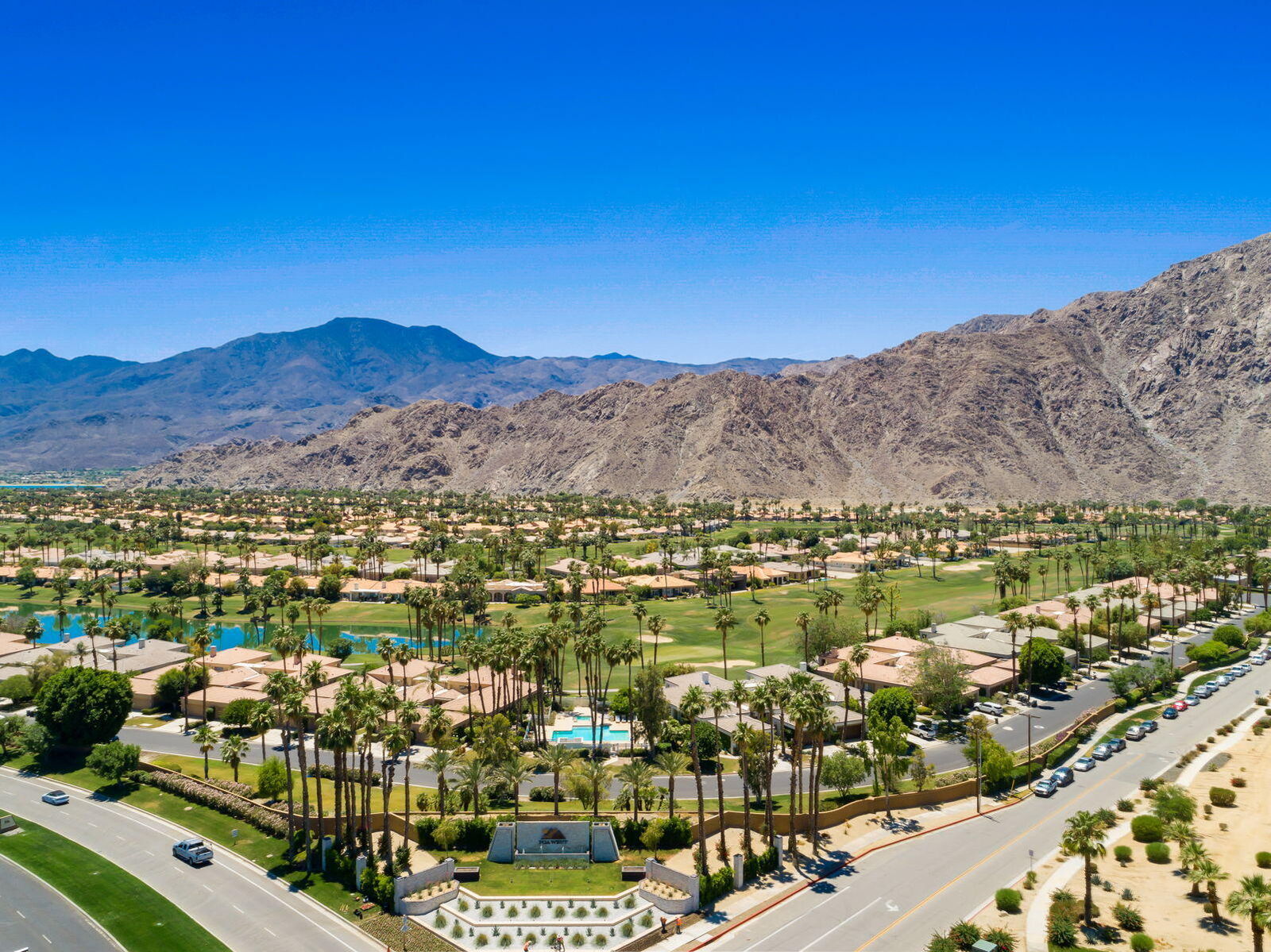 Property Photo:  54217 Oakhill  CA 92253 