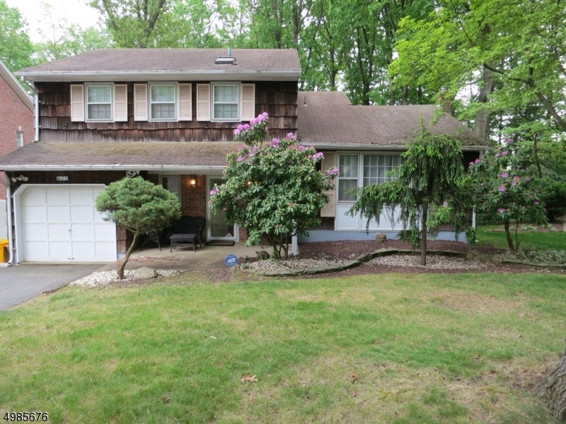 Property Photo:  22 Myrtle Rd  NJ 08816 