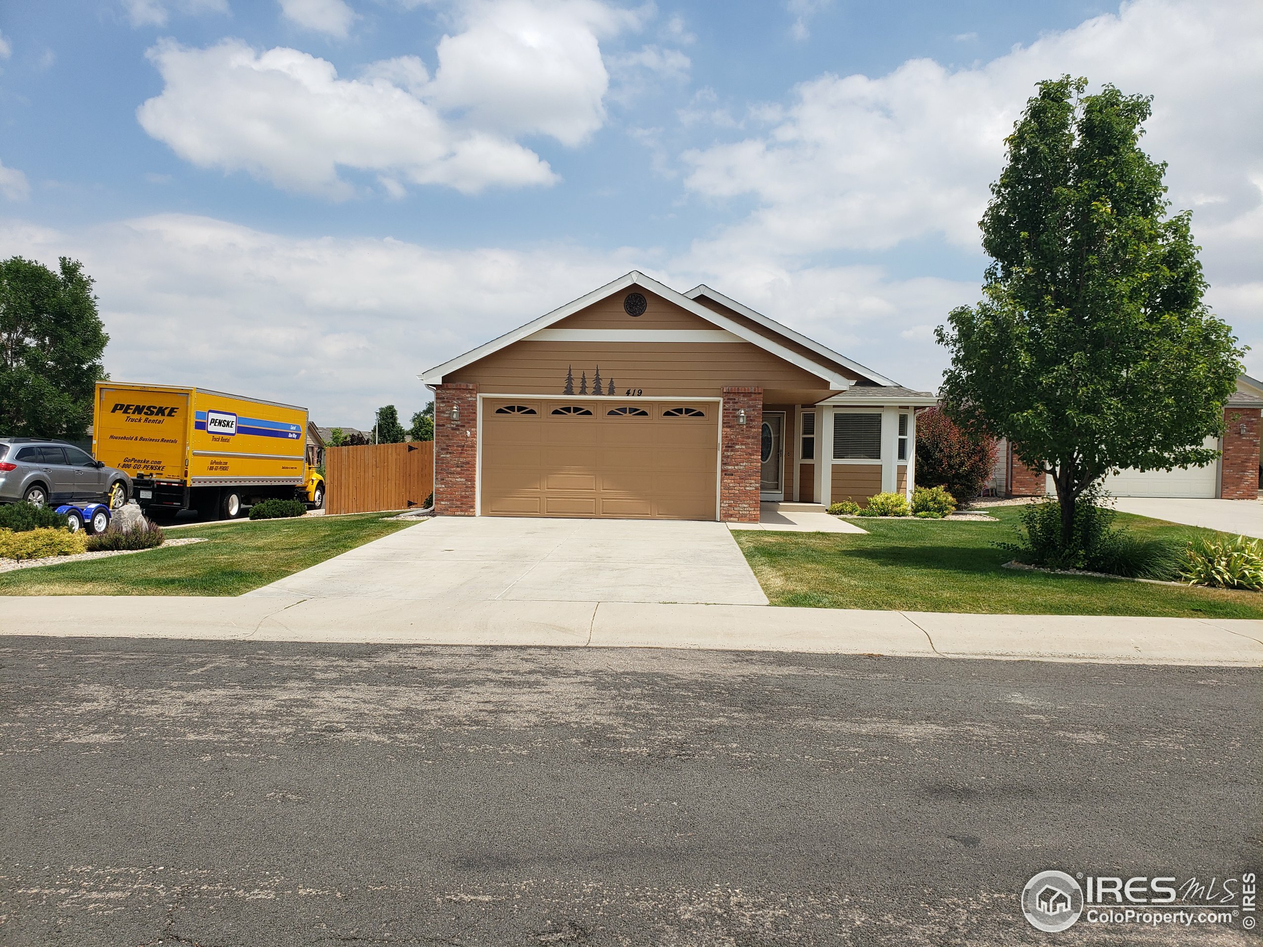 Property Photo:  419 Trailcrest Ct  CO 80534 