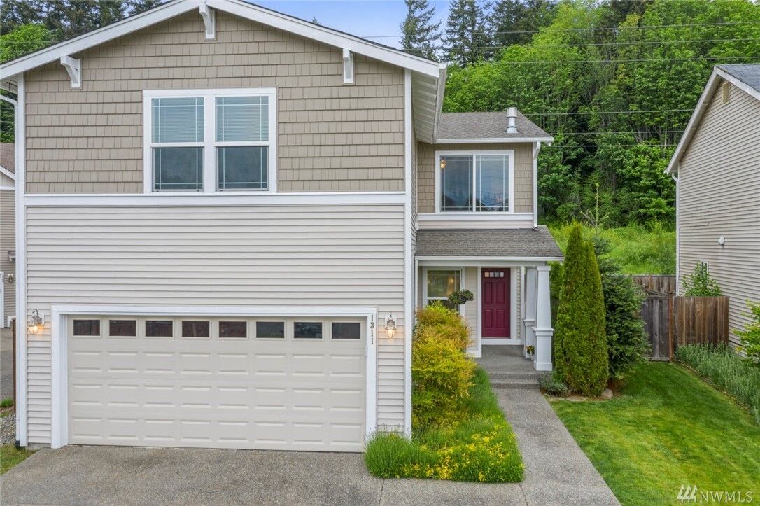 Property Photo:  1311  190th Street SE  WA 98012 
