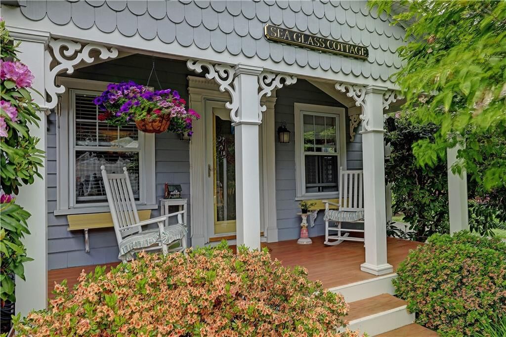 Property Photo:  61 Fales Av  RI 02806 