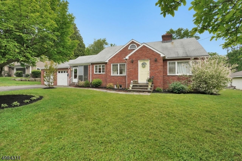 Property Photo:  38 La Secla Pl  NJ 07922 