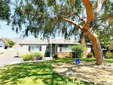 Property Photo:  11015 Fenway Street  CA 91352 