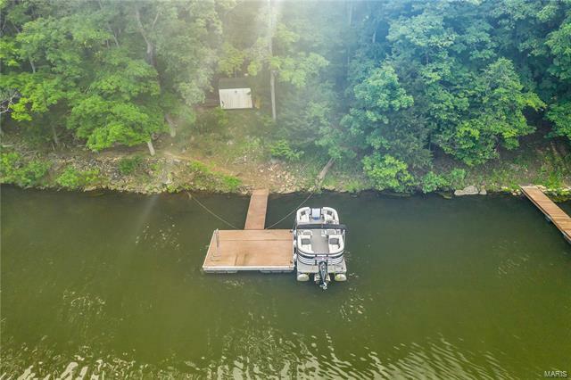 Property Photo: 606 East Gray Friar Drive 63357