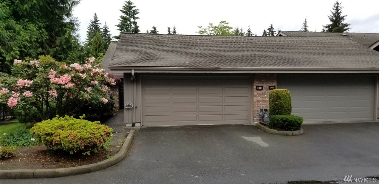 Property Photo:  163 143rd Place NE  WA 98007 