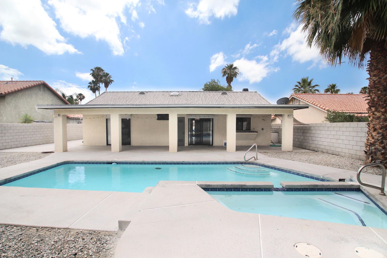 Property Photo: 68250 Durango Road CA 92234