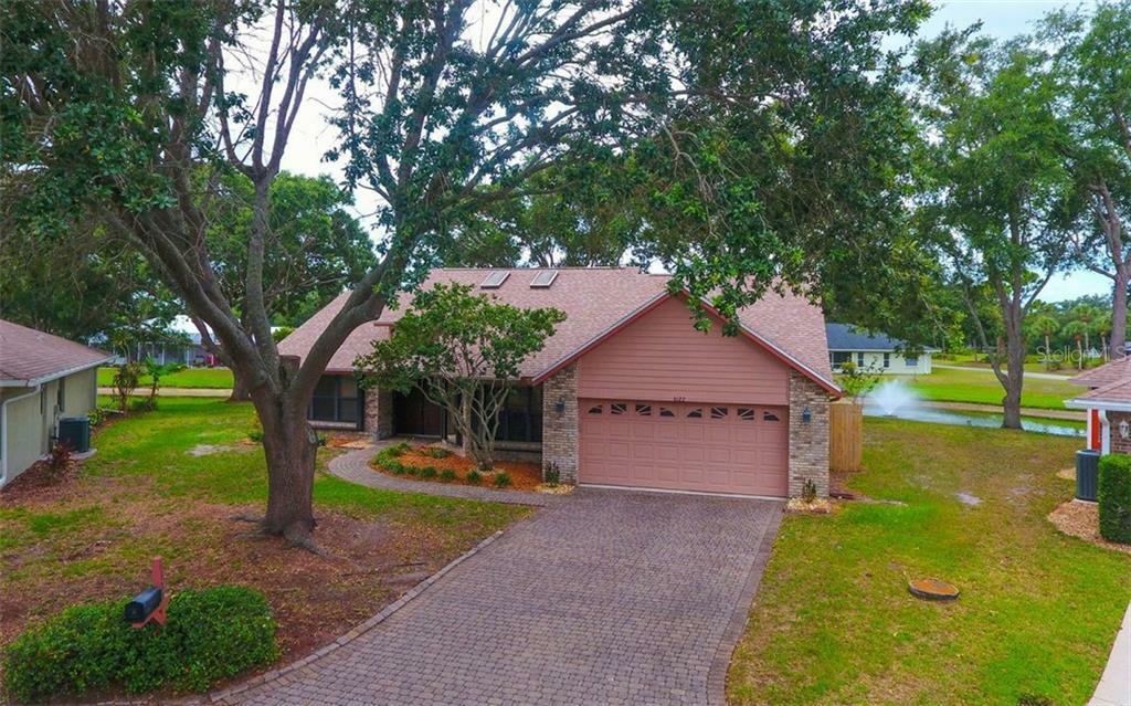 Property Photo:  6122 Bonaventure Court  FL 34243 