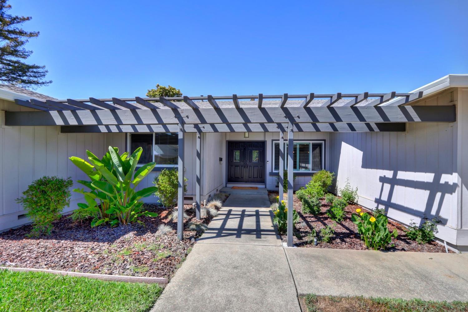 Property Photo: 2707 Latham Drive CA 95864