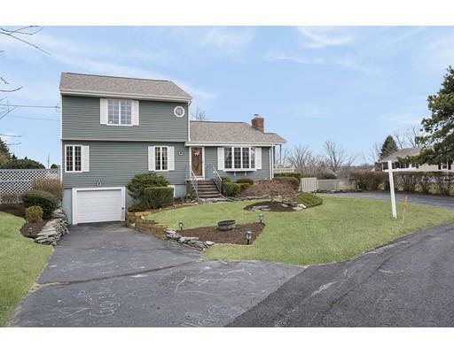 Property Photo:  25 Faulkner  RI 02871 