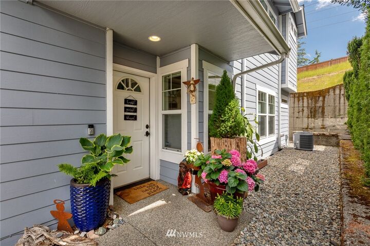 Property Photo:  3684  Simmons Mill Court SW B  WA 98512 