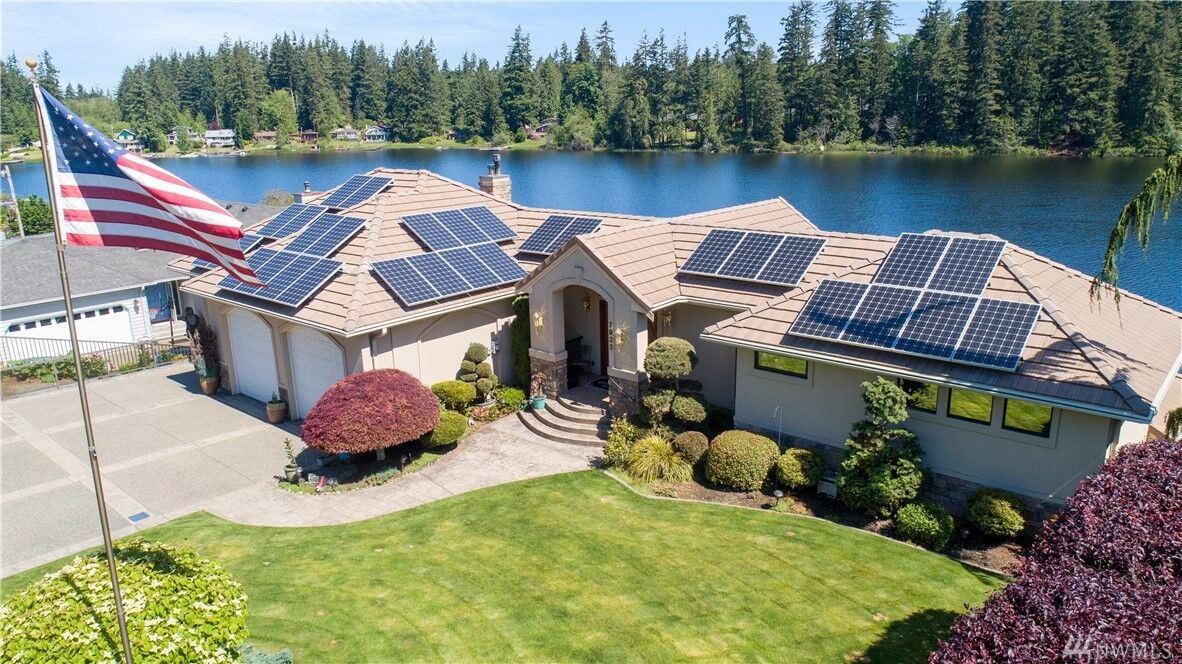 Property Photo:  7933 Lakewood Rd  WA 98292 