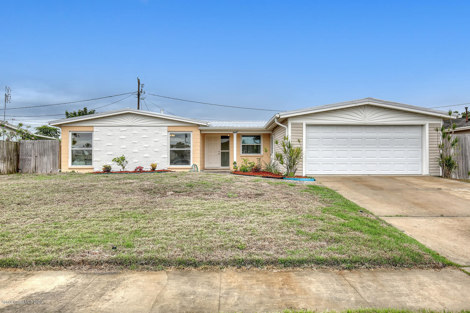 Property Photo: 1125 Typhoon Drive FL 32953
