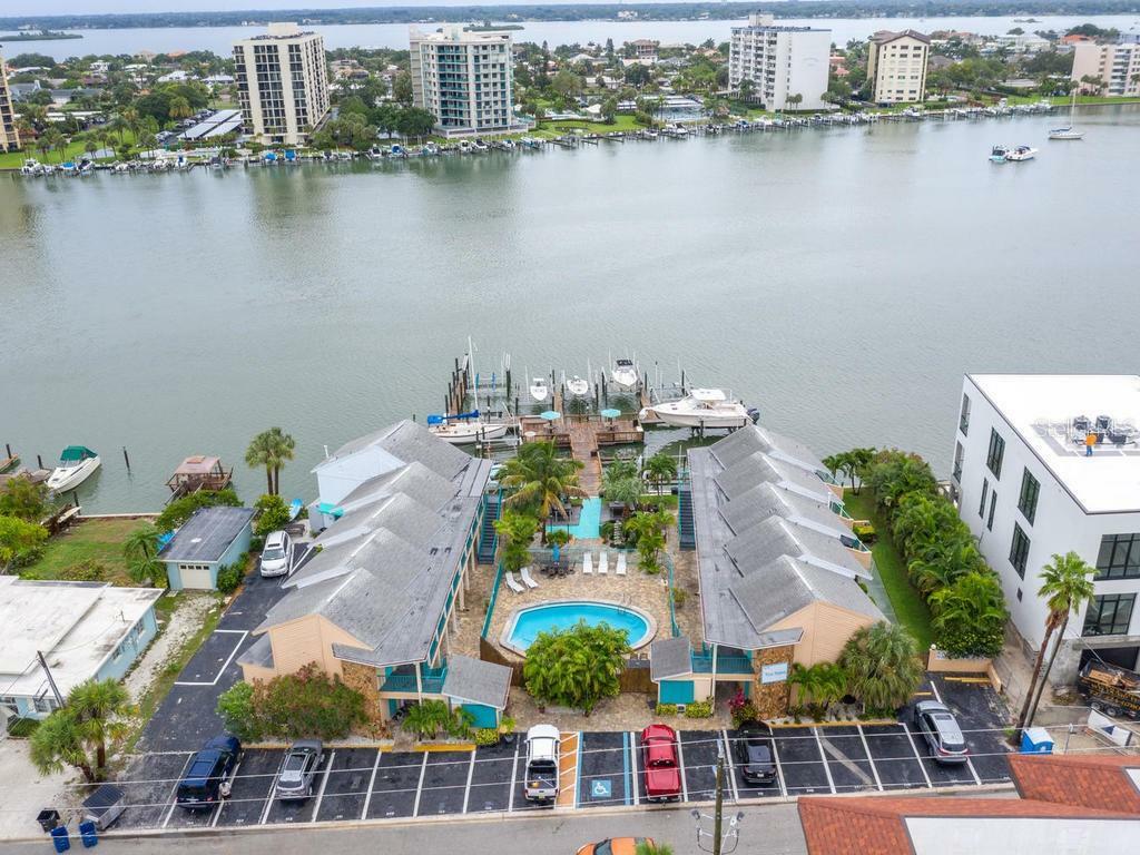 Property Photo: 673 Bay Esplanade 103 FL 33767