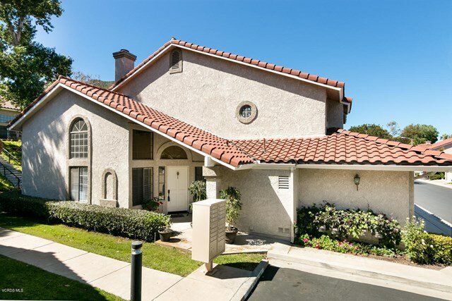 Property Photo:  830 Paseo Tosamar  CA 93012 