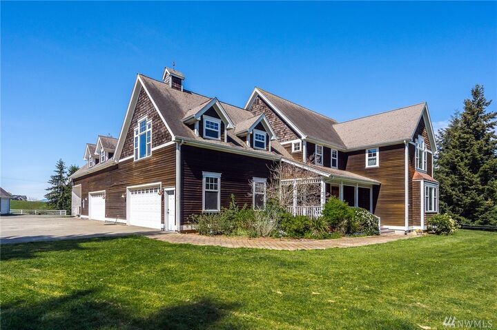 Property Photo: 374 Curtis Hill Rd WA 98532