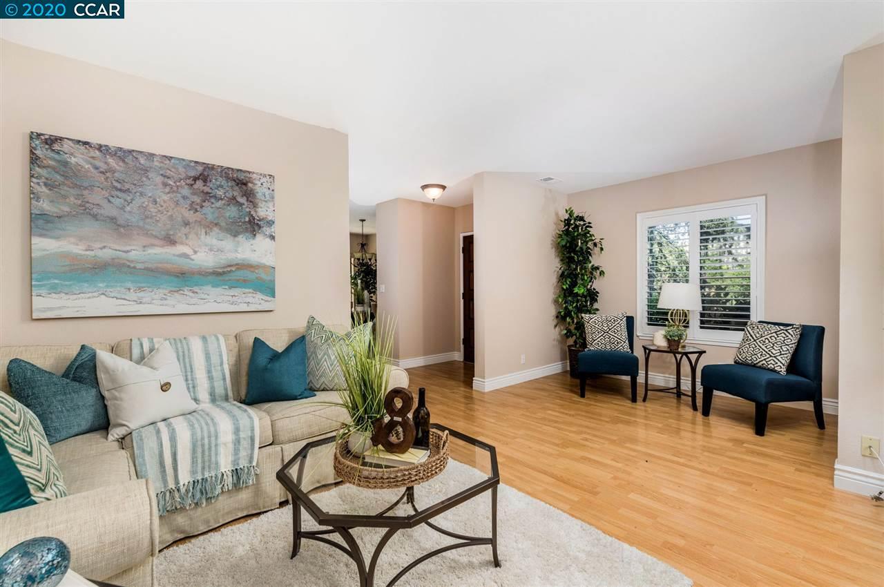 Property Photo: 569 Churchill Downs Ct CA 94597