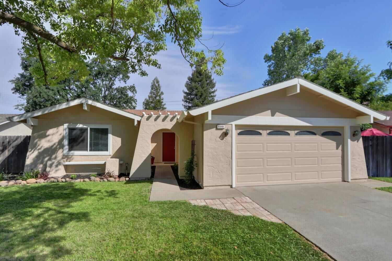 Property Photo: 6849 Mellodora Drive CA 95662