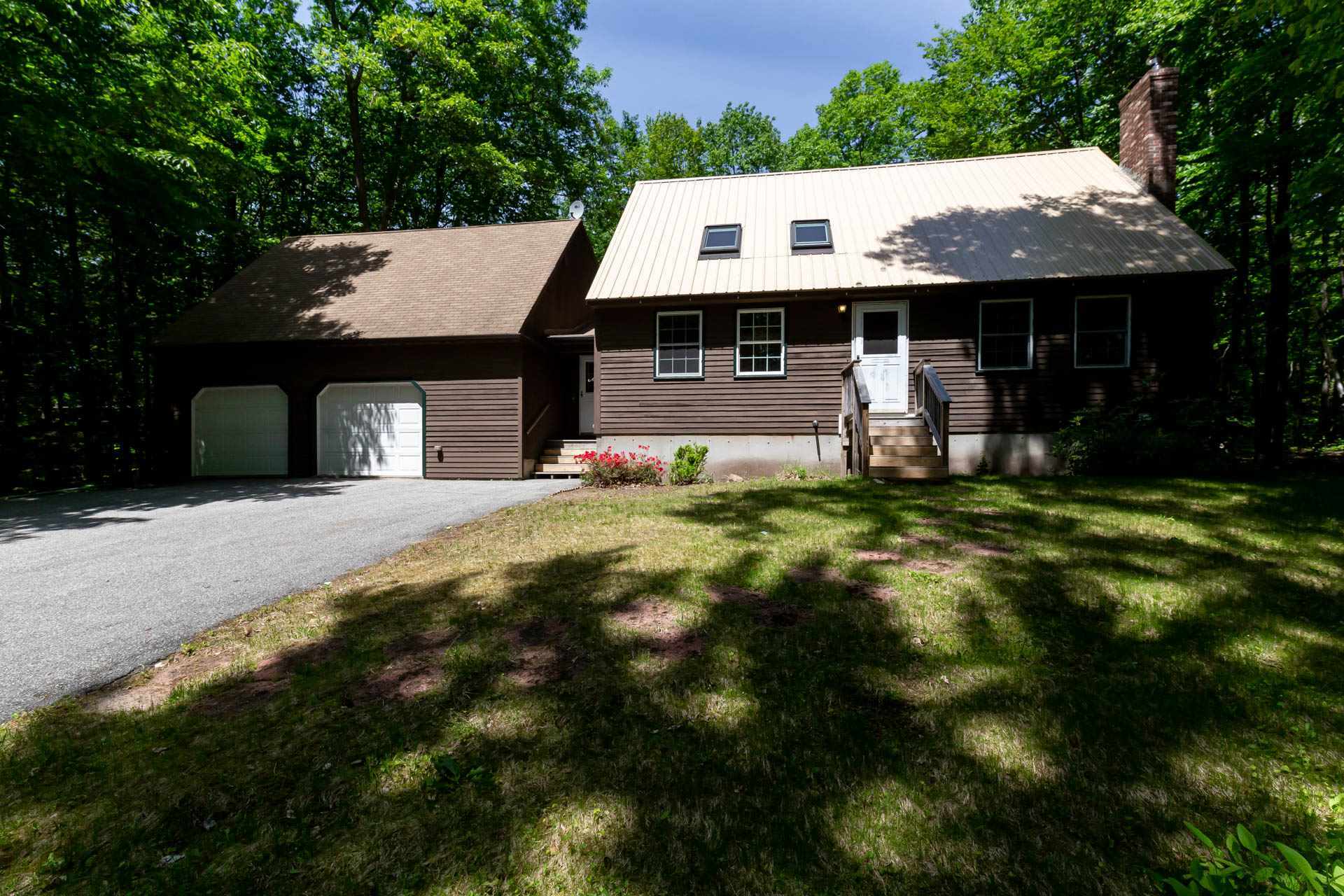 Property Photo:  33 Lakeview Drive  NH 03281 