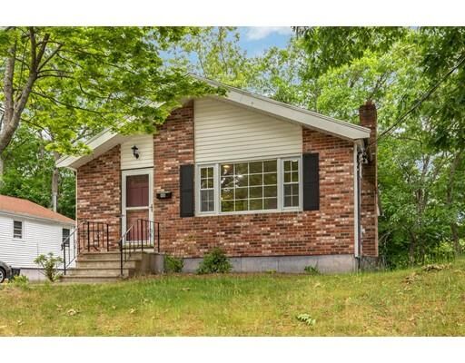 Property Photo:  48 Parkview Road  MA 01867 