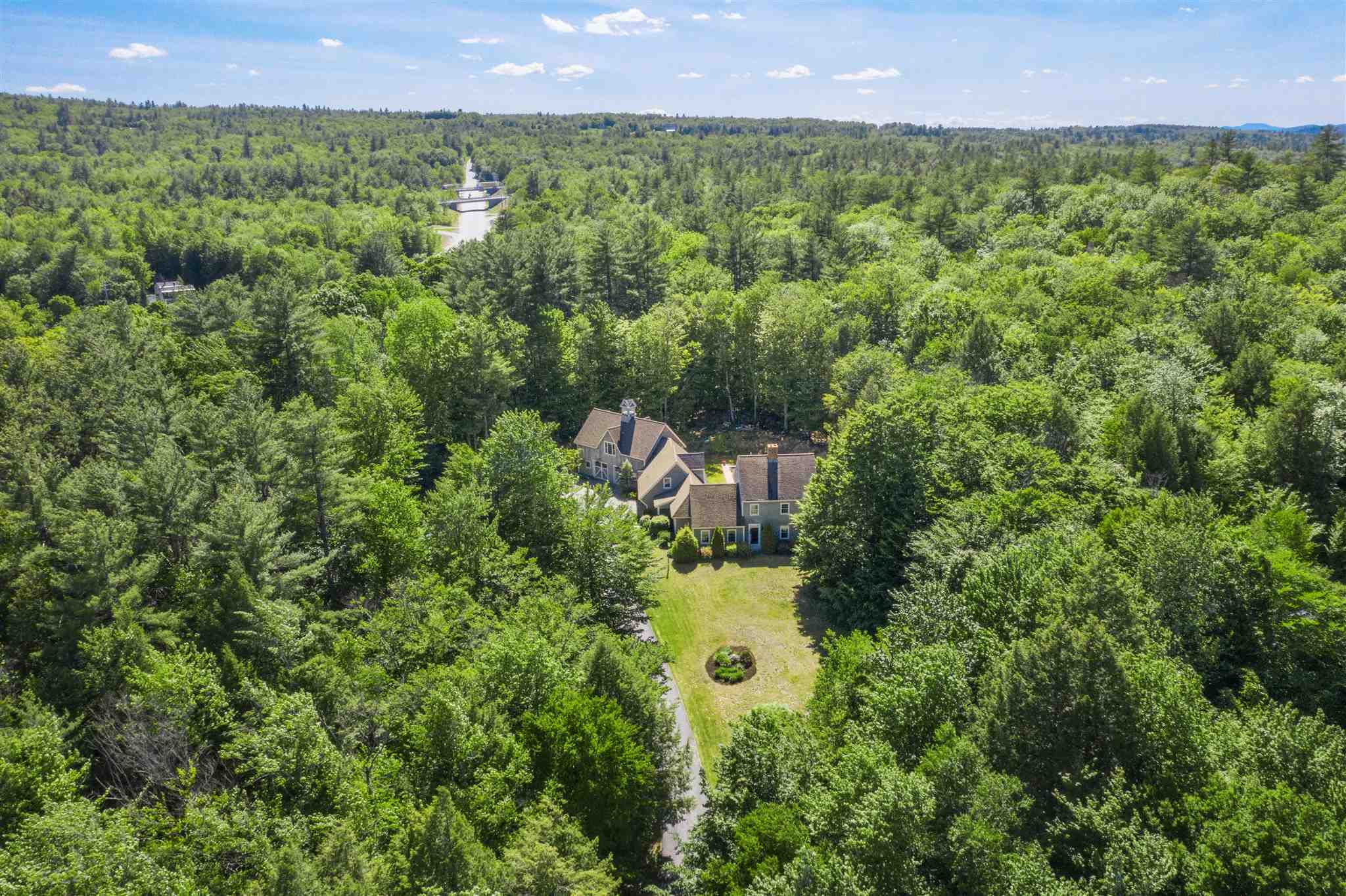 Property Photo:  512 Brookside Drive  NH 03257 