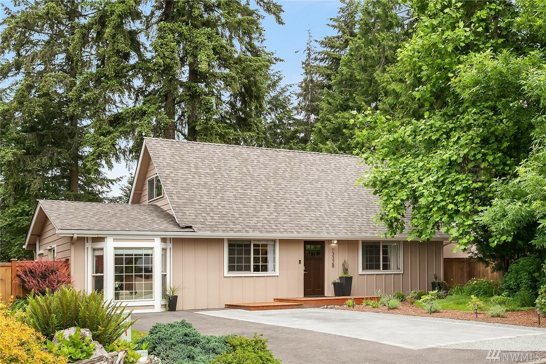 Property Photo:  13328 NE 125th Avenue  WA 98034 