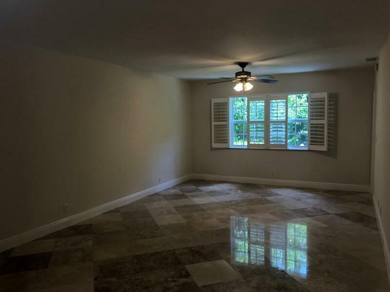 Property Photo:  2424 SE 17th Street 103B  FL 33316 