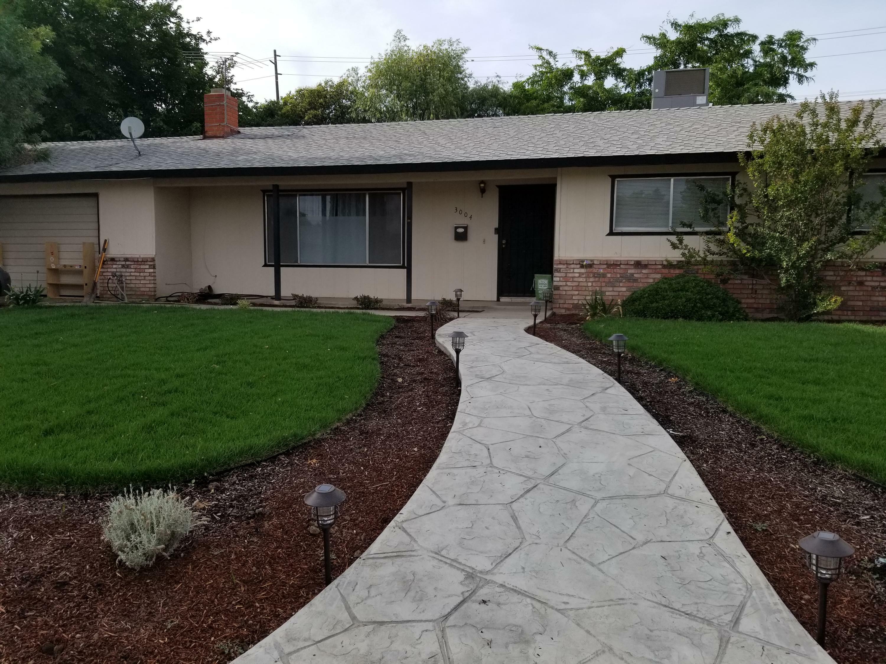 3004 W Harter Avenue  Visalia CA 93277 photo