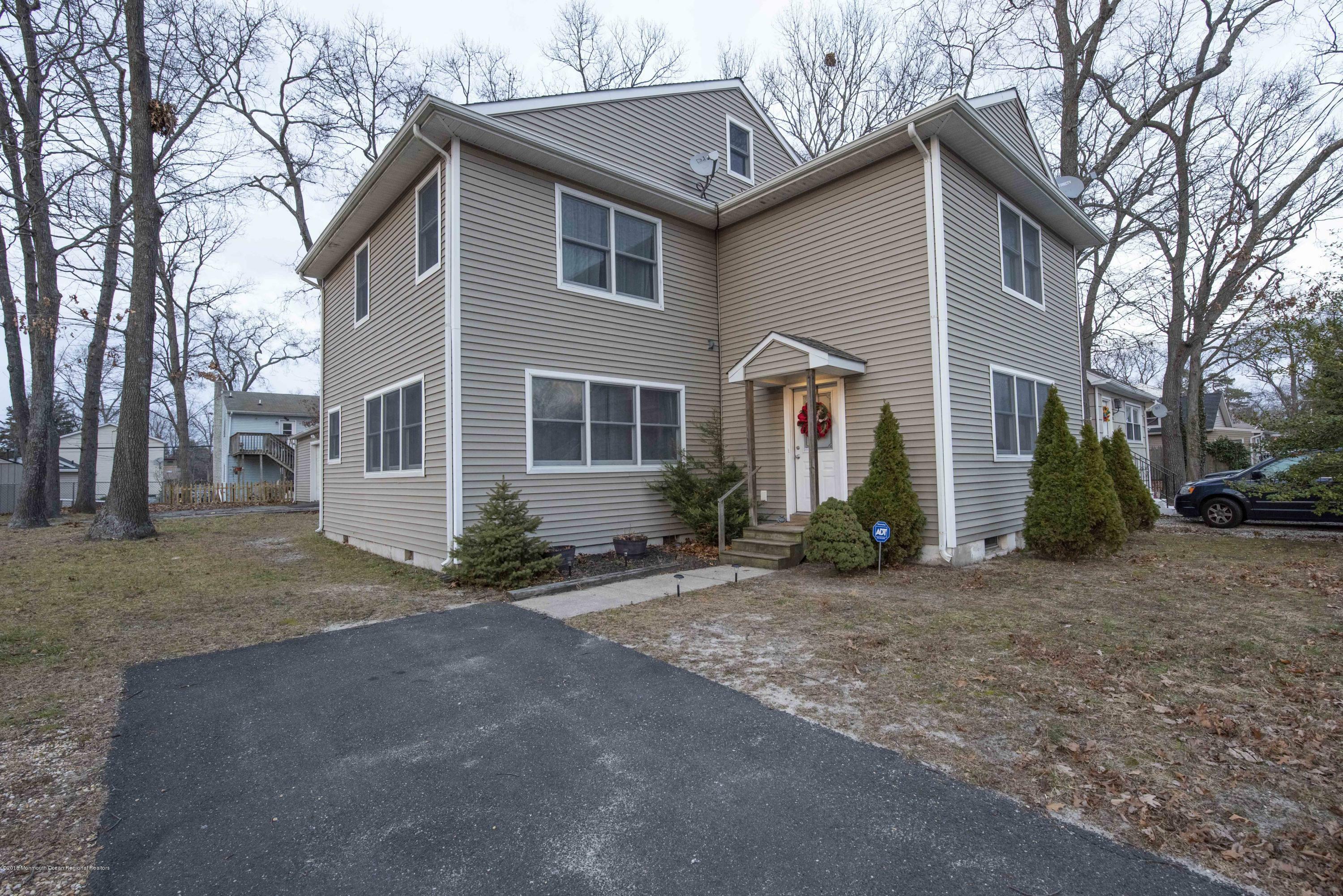 Property Photo:  898 Linden Avenue  NJ 08723 