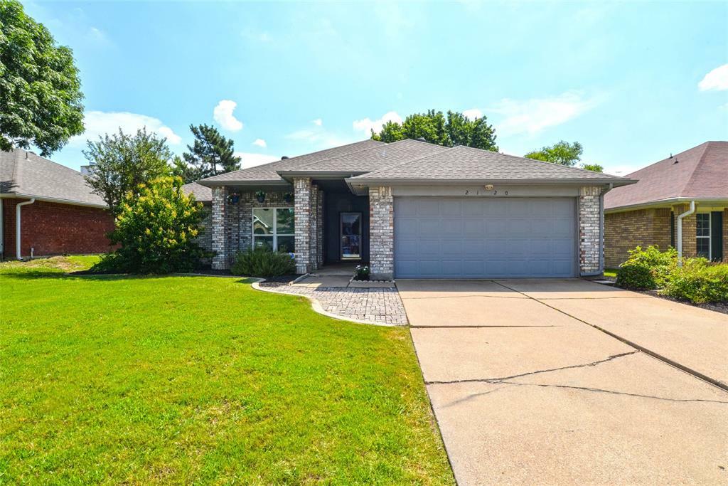 Property Photo:  2120 Bentley Drive  TX 75028 